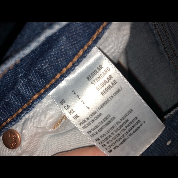 High Waisted Jeans - Picture 3 of 3